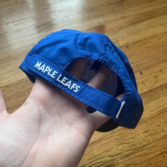 Vintage Toronto Maple Leafs Hat / Trucker Style / 80s - 90s / NHL - Picture 2 of 10